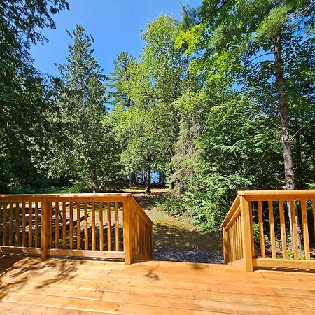 Parkway Cottage Resort And Trading Post Dwight Extérieur photo